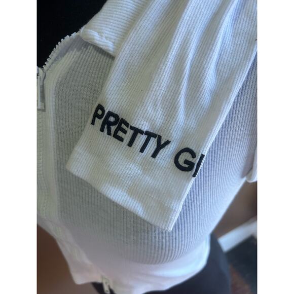 Women's Medium Cropped Long Sleeve Ribbed Top Blouse GUC Off White - Picture 3 of 5